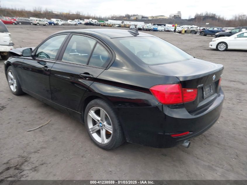 VIN WBA3C3G54FNT51381 2015 BMW 3 Series, 320I Xdrive no.3