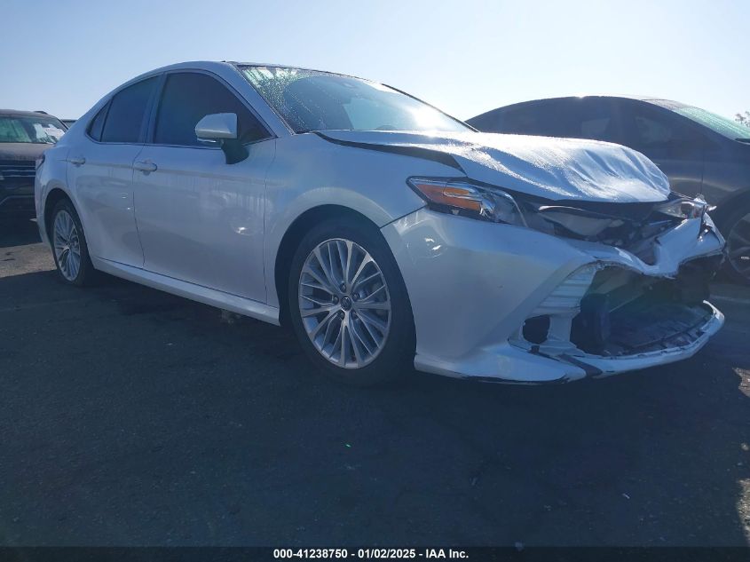 VIN 4T1B11HK7KU789014 2019 TOYOTA CAMRY no.1