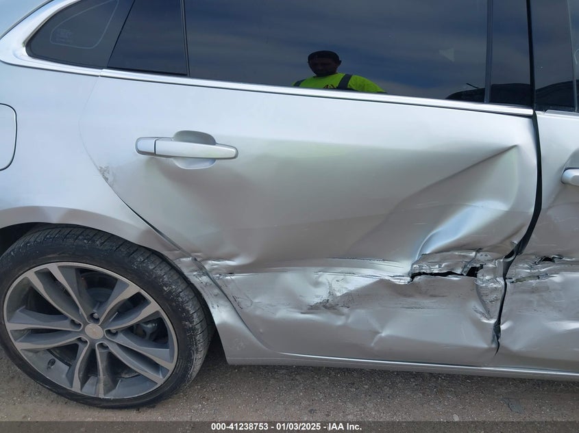 2022 CHEVROLET MALIBU FWD LT - 1G1ZD5ST1NF149496