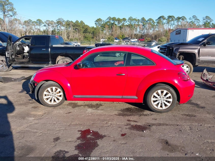 2017 VOLKSWAGEN BEETLE #PINKBEETLE/1.8T CLASSIC/1.8T S - 3VWF17AT8HM609304