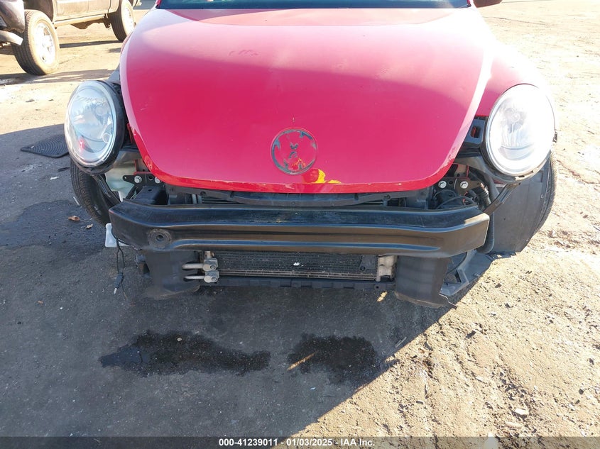 2017 VOLKSWAGEN BEETLE #PINKBEETLE/1.8T CLASSIC/1.8T S - 3VWF17AT8HM609304