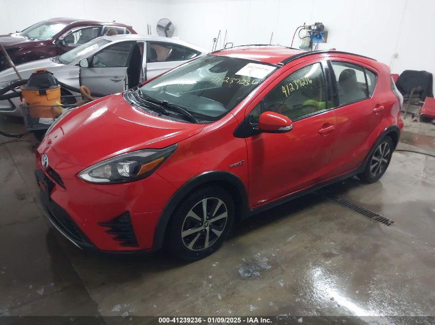 VIN JTDKDTB33J1599235 2018 TOYOTA PRIUS C no.2