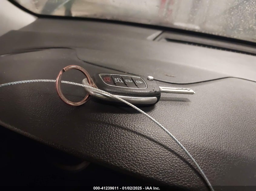 2017 HYUNDAI TUCSON SE - KM8J23A48HU547440