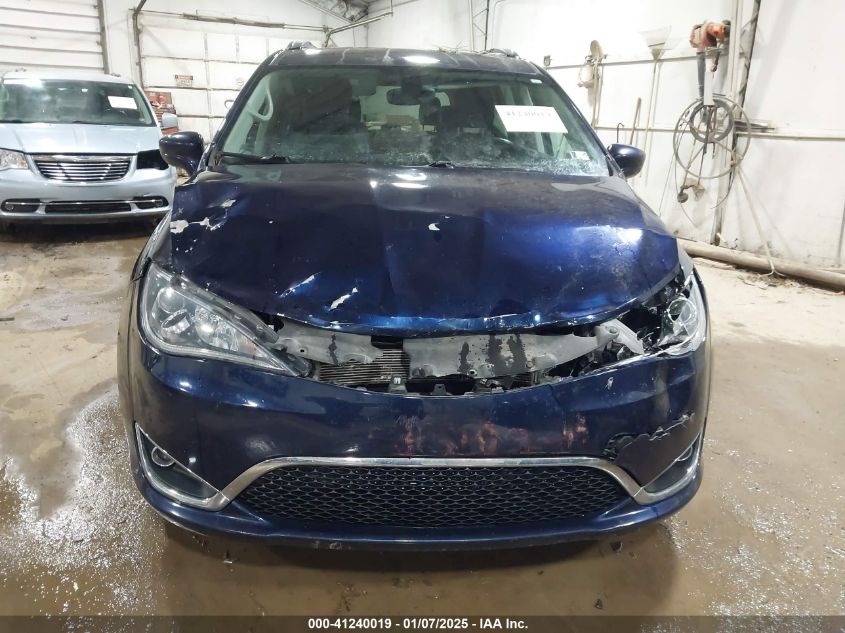 VIN 2C4RC1BG0JR261845 2018 CHRYSLER PACIFICA no.12