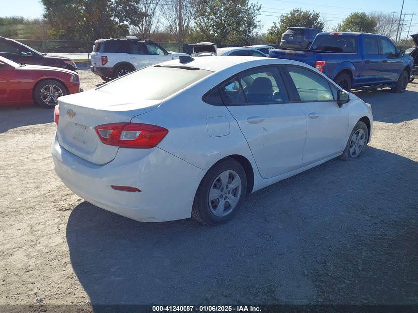 2017 CHEVROLET CRUZE VIN: 1G1BC5SM7H7231647
