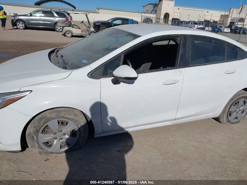 2017 CHEVROLET CRUZE VIN: 1G1BC5SM7H7231647