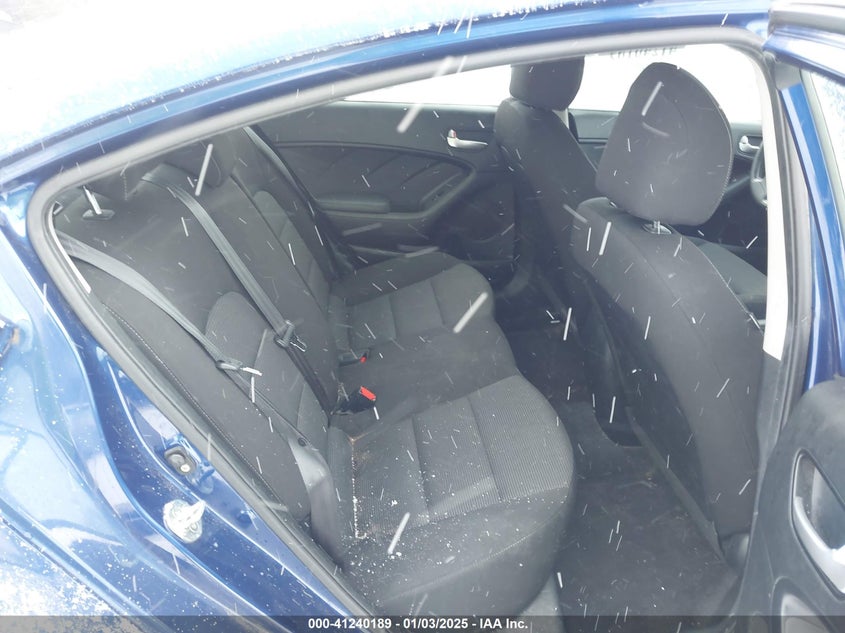 2017 KIA FORTE VIN: 3KPFK4A74HE145598