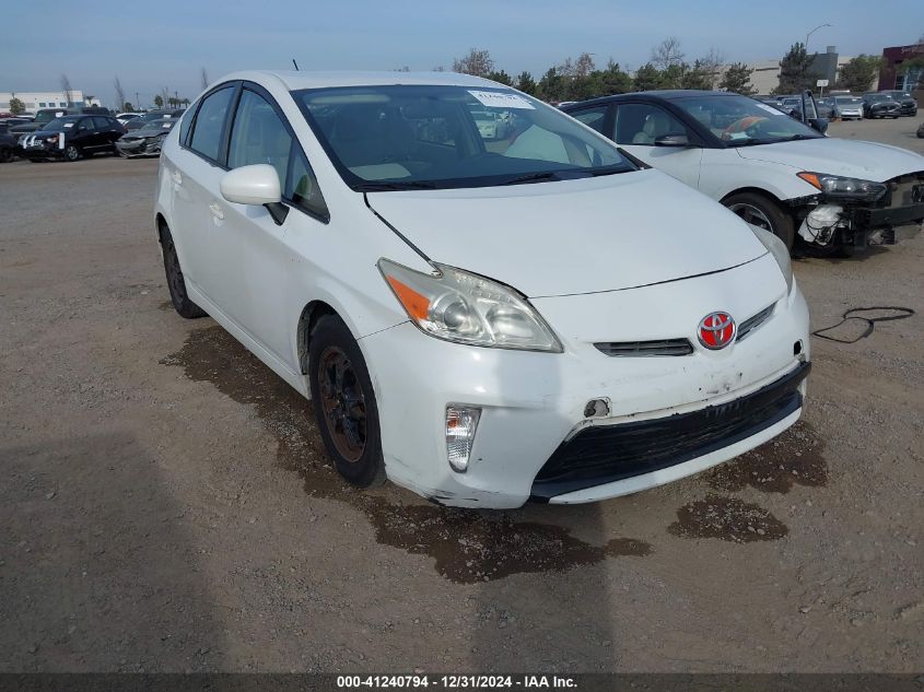 VIN JTDKN3DUXE1773276 2014 Toyota Prius, Two no.1