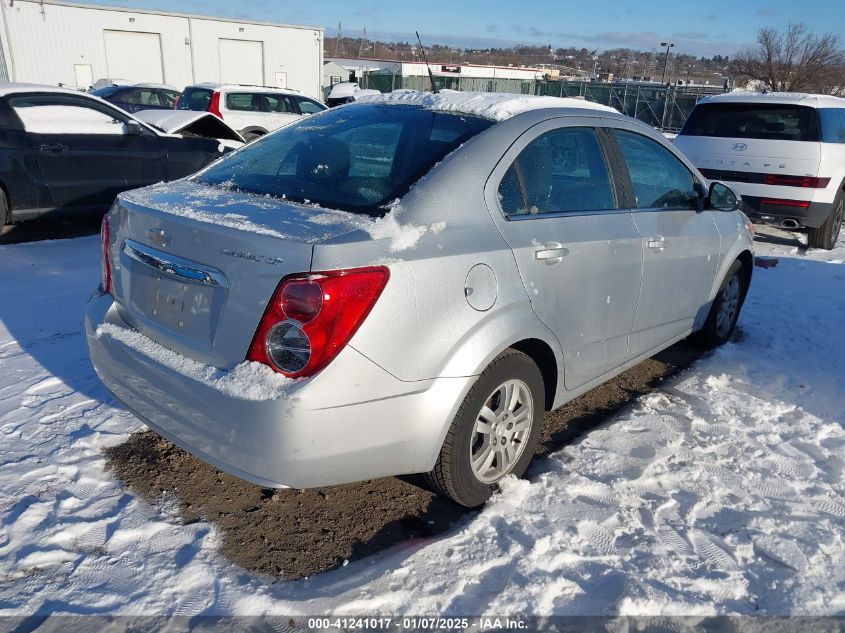 VIN 1G1JC5SH5E4236065 2014 Chevrolet Sonic, Lt Auto no.4