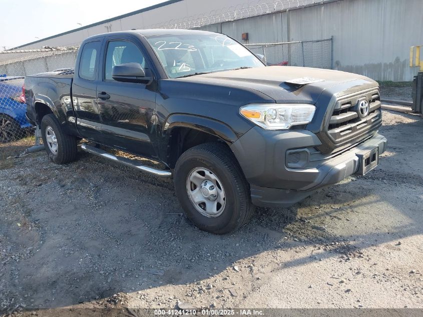 2017 Toyota Tacoma, SR