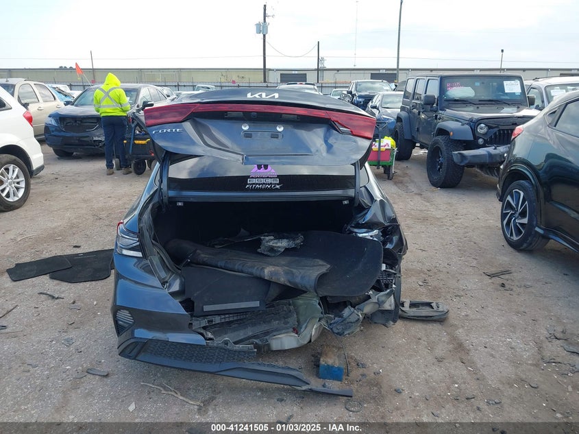 2022 KIA FORTE LXS - 3KPF24AD7NE440924