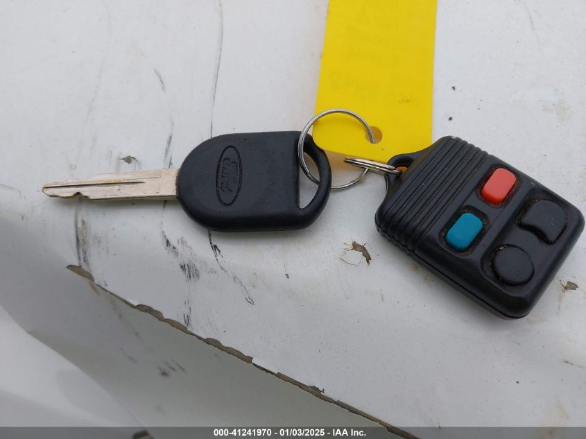 2007 Ford Focus S/Se/Ses VIN: 1FAFP34NX7W15849 Lot: 41241970