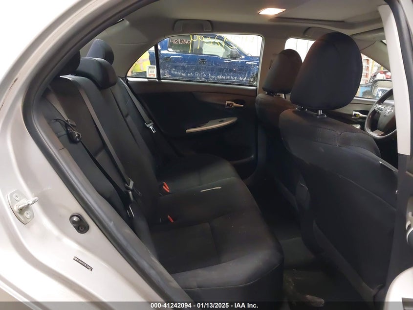 2011 TOYOTA COROLLA VIN: 2T1BU4EE7BC703452