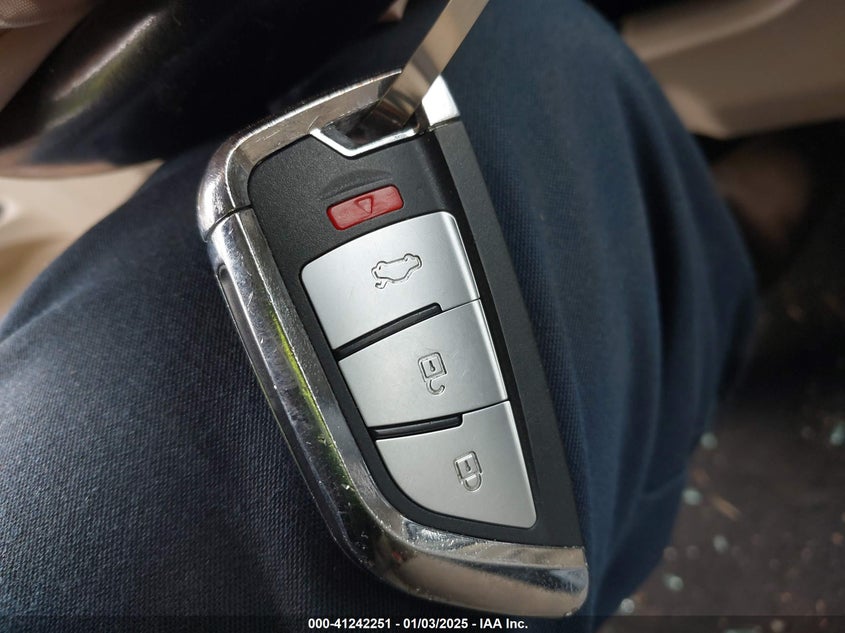 2014 HONDA ACCORD VIN: 1HGCR3F87EA014191