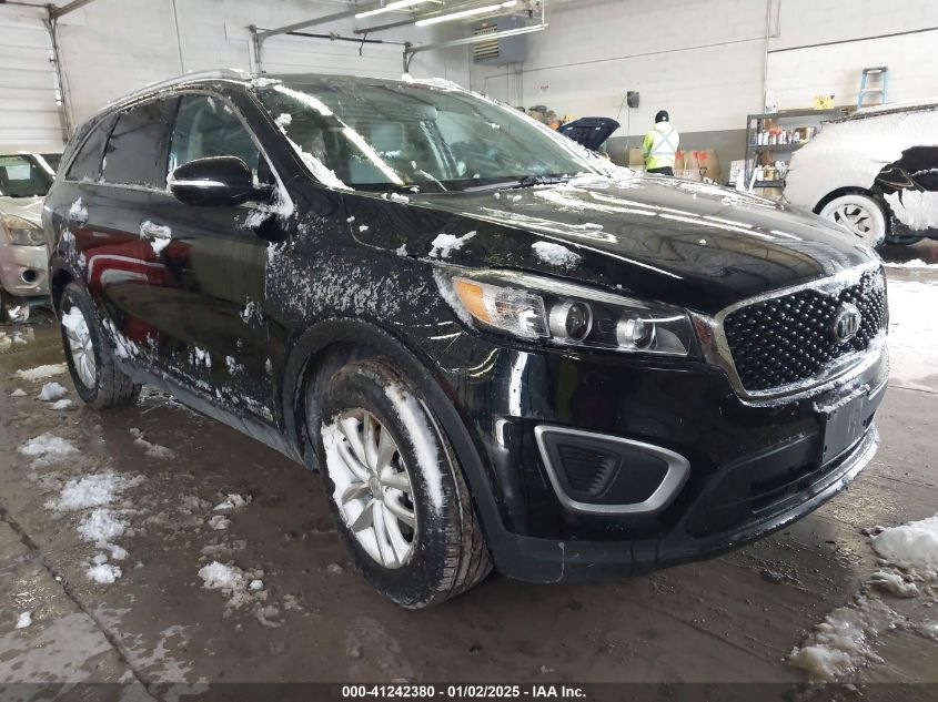 VIN 5XYPGDA53HG242976 2017 KIA Sorento, 3.3L Lx no.1