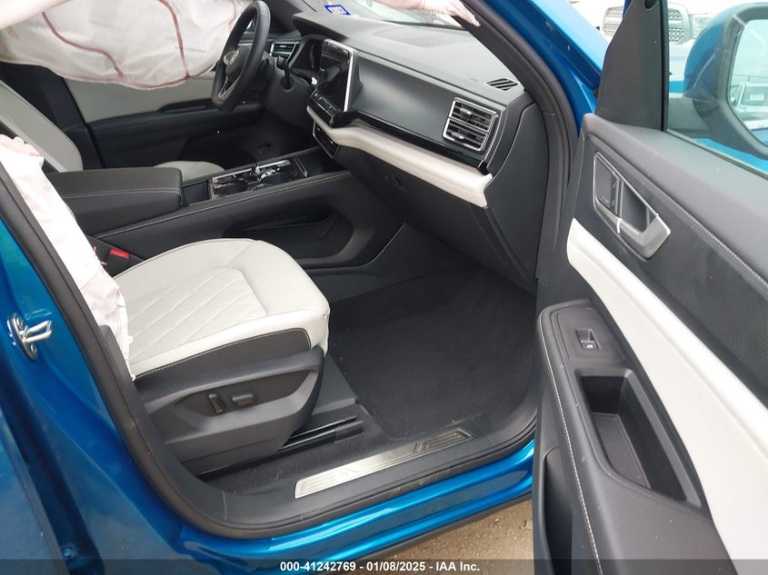2024 VOLKSWAGEN ATLAS CROSS SPORT(VIN: 1V2FE2CA5RC237105