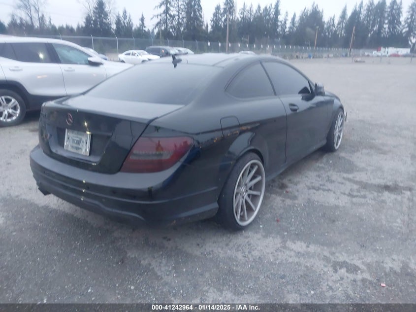 Vin: wddgj4hb5df998292, lot: 41733298, mercedes-benz c 250 20134