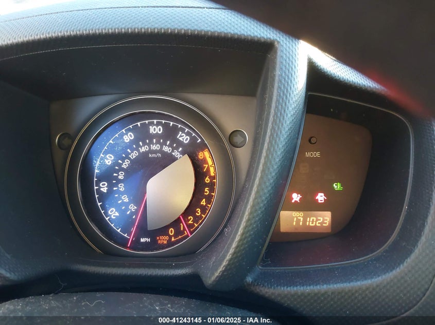 2011 TOYOTA SCION XD VIN: JTKKU4B45B1014986