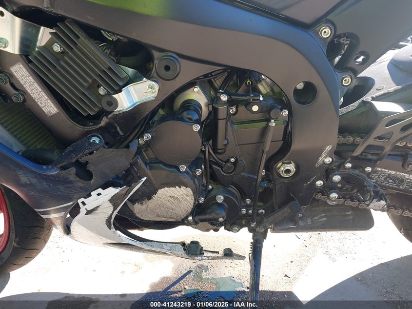 2024 SUZUKI GSX-R600 - JS1GN7FA7R7101303