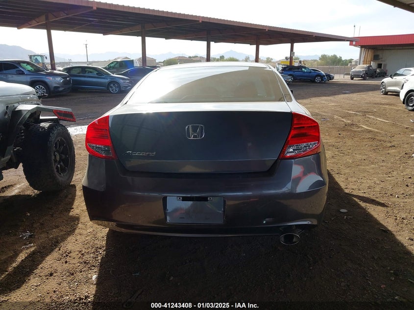 2012 HONDA ACCORD VIN: 1HGCS1B77CA011505
