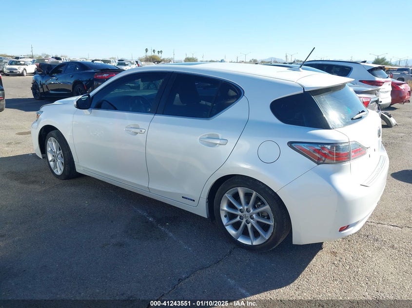 2013 LEXUS CT 200H VIN: JTHKD5BH3D2167619