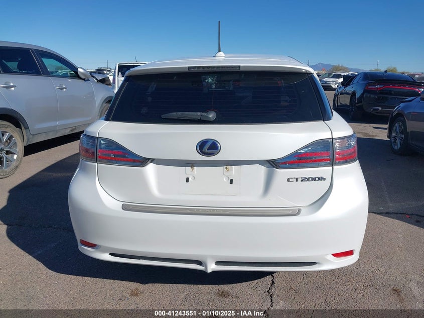 2013 LEXUS CT 200H VIN: JTHKD5BH3D2167619