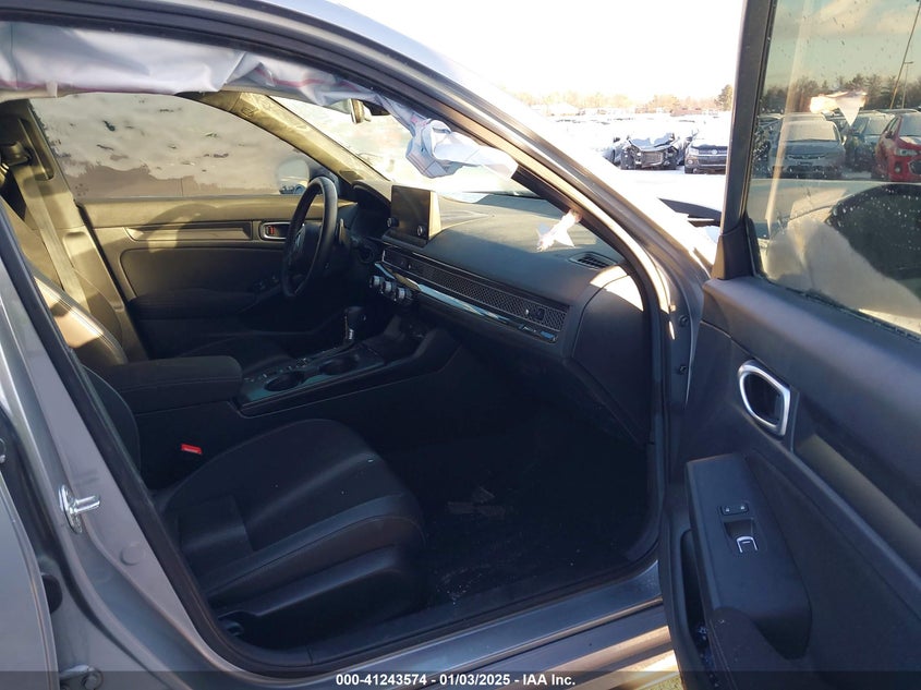 2024 HONDA CIVIC VIN: 19XFL2H88RE009895