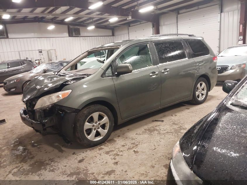 VIN 5TDKK3DCXDS403625 2013 Toyota Sienna, Le V6 8 P... no.2