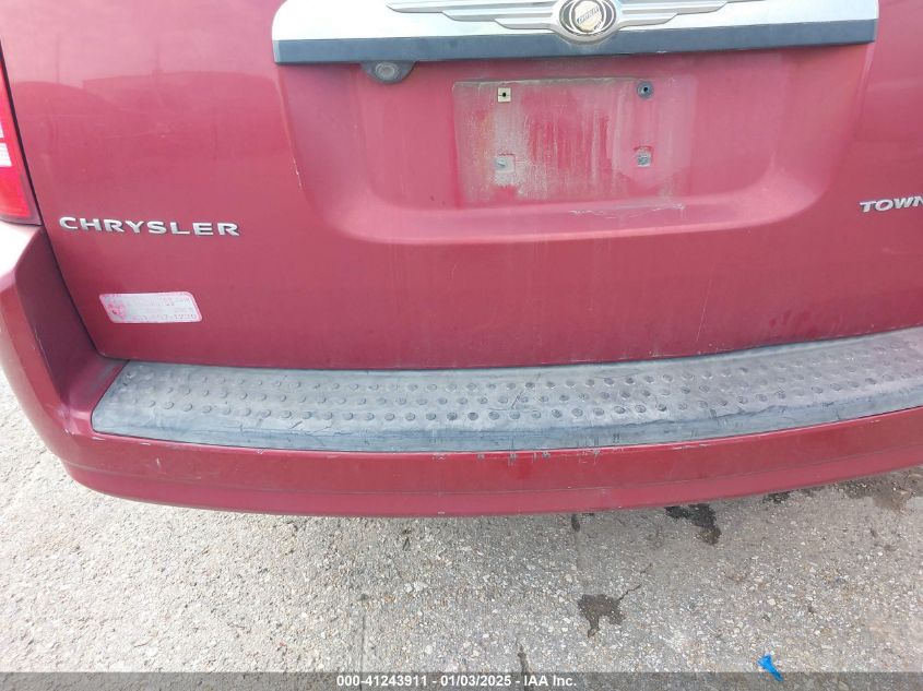2010 Chrysler Town & Country Touring VIN: 2A4RR5D18AR250357 Lot: 41243911