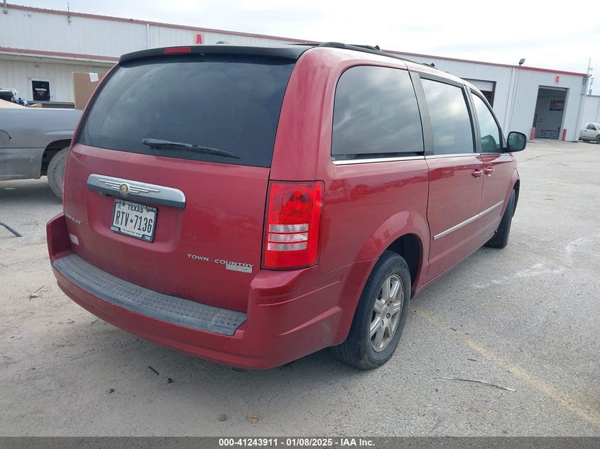 Vin: 2a4rr5d18ar250357, lot: 41734253, chrysler town & country touring 20104