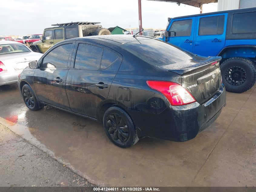 VIN 3N1CN7AP8JL820711 2018 NISSAN VERSA no.3