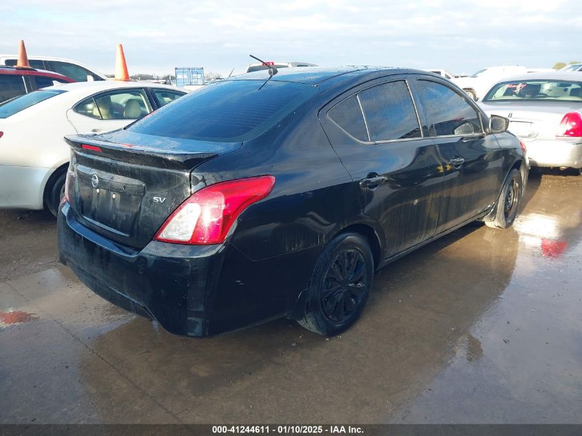 VIN 3N1CN7AP8JL820711 2018 NISSAN VERSA no.4