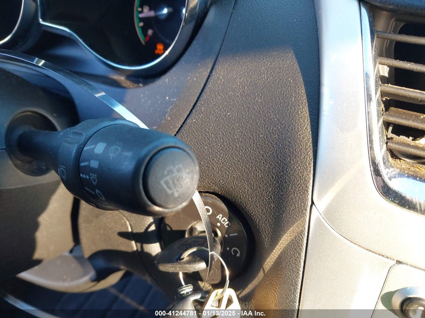 2012 CHEVROLET MALIBU VIN: 1G1ZC5E0XCF157971