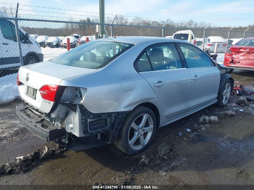 VIN 3VWDP7AJ3DM257067 2013 Volkswagen Jetta, 2.5L Se no.4