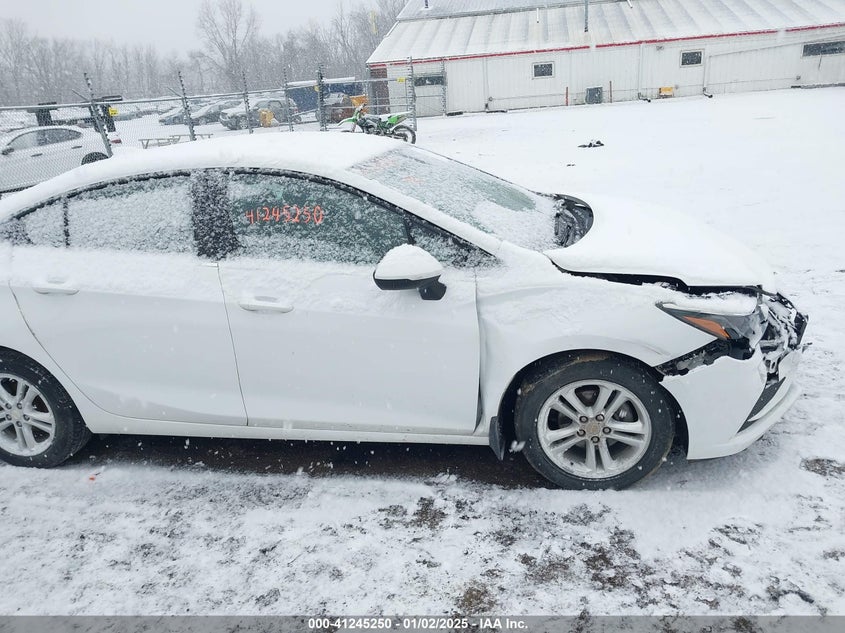 2018 CHEVROLET CRUZE VIN: 1G1BE5SM3J7149415