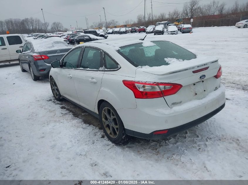 VIN 1FADP3F28EL371300 2014 FORD FOCUS no.3