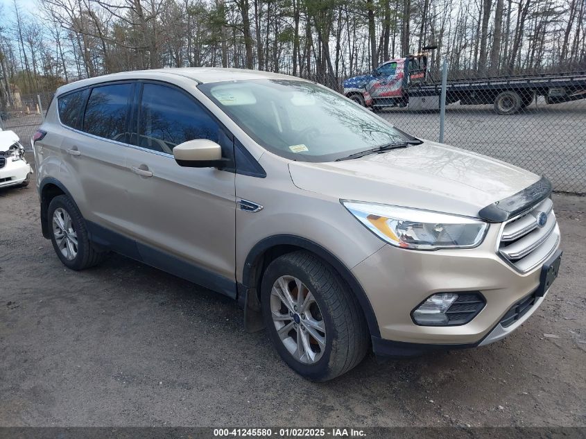 VIN 1FMCU9GDXHUC45600 2017 FORD ESCAPE no.1