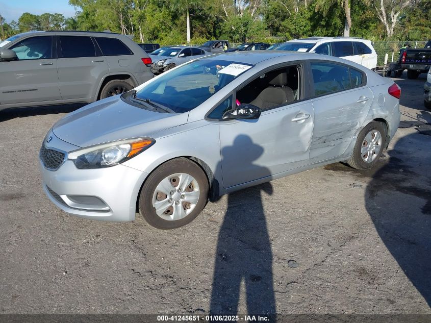 VIN KNAFK4A66G5601115 2016 KIA Forte, LX no.2