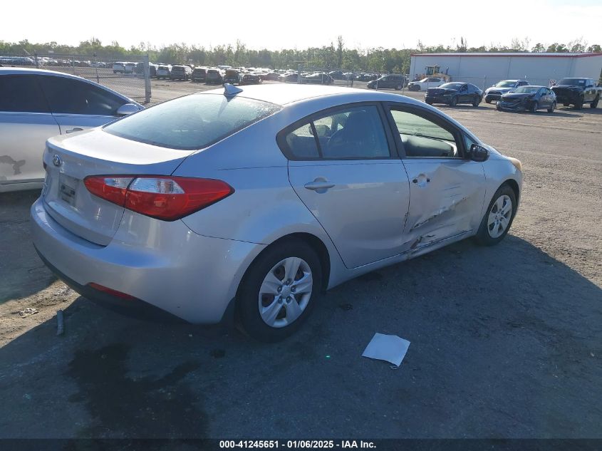 VIN KNAFK4A66G5601115 2016 KIA Forte, LX no.4