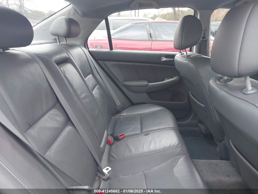 2006 HONDA ACCORD VIN: 1HGCM56806A116377
