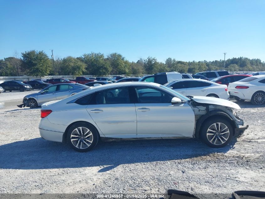 VIN 1HGCV3F95JA010185 2018 HONDA ACCORD HYBRID no.13