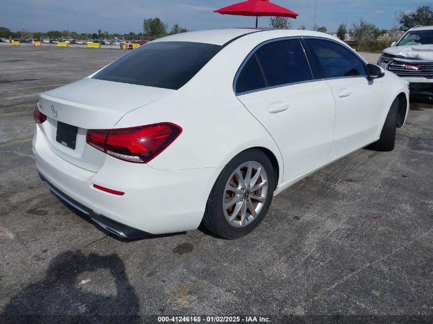 VIN WDD3G4EB5KW024620 2019 MERCEDES-BENZ A 220 no.4