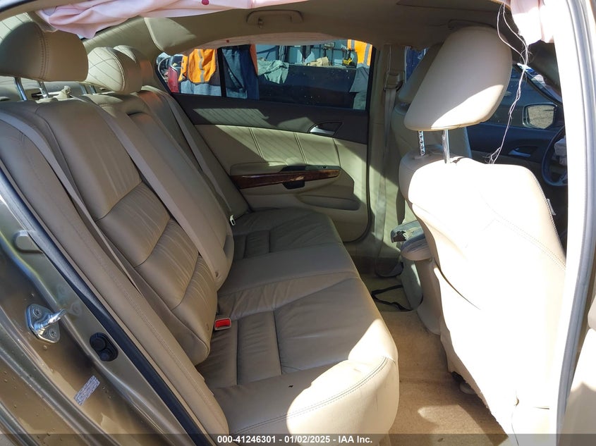 2009 HONDA ACCORD VIN: 1HGCP36849A027783