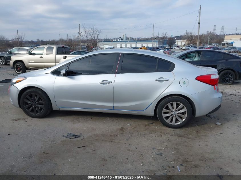 VIN KNAFX4A69E5147053 2014 KIA Forte, LX no.13