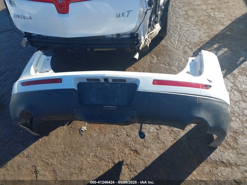 2014 LINCOLN MKT - 2LMHJ5AT9EBL52165