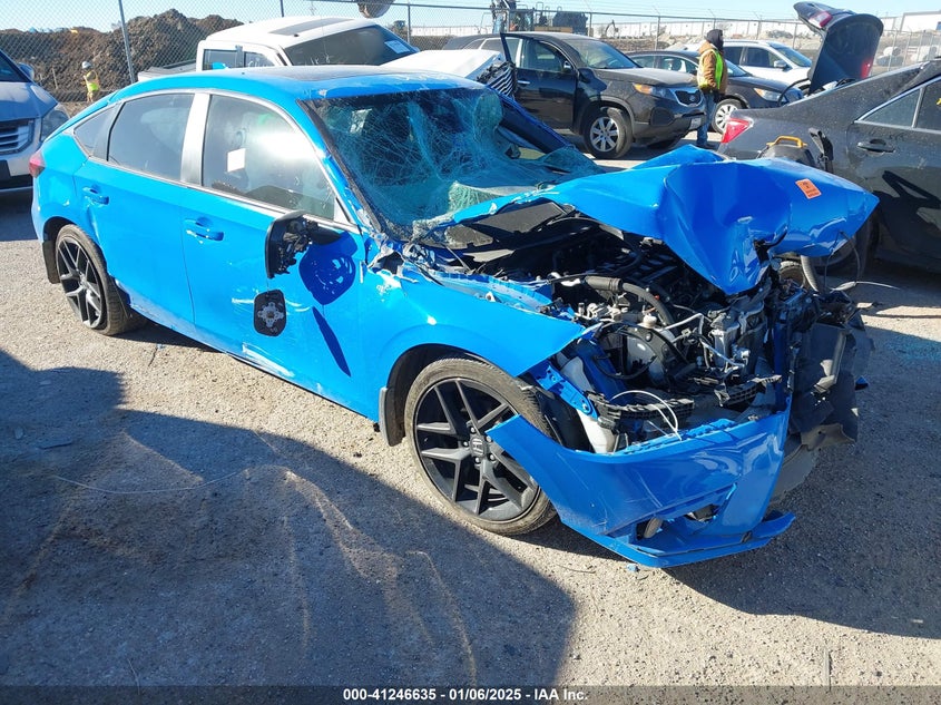 2024 HONDA CIVIC VIN: 19XFL1G80RE001317
