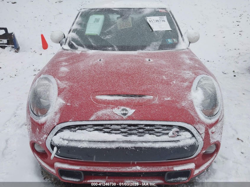 2016 MINI HARDTOP VIN: WMWXP7C54G2C61107