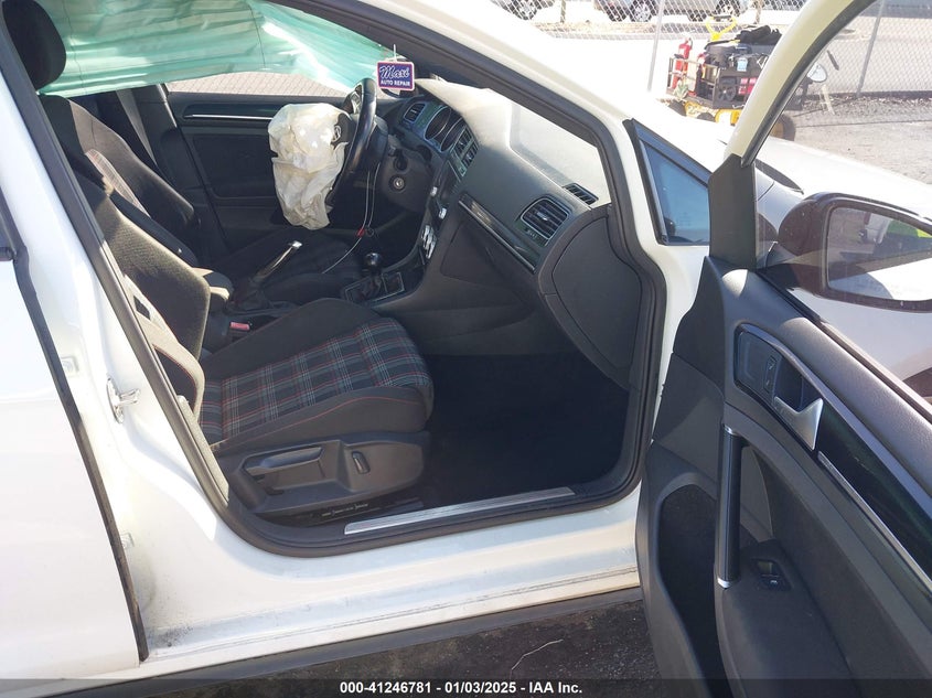 2017 VOLKSWAGEN GOLF GTI AUTOBAHN 4-DOOR/S 4-DOOR/SE 4-DOOR/SPORT 4-DOOR - 3VW5T7AU8HM063747