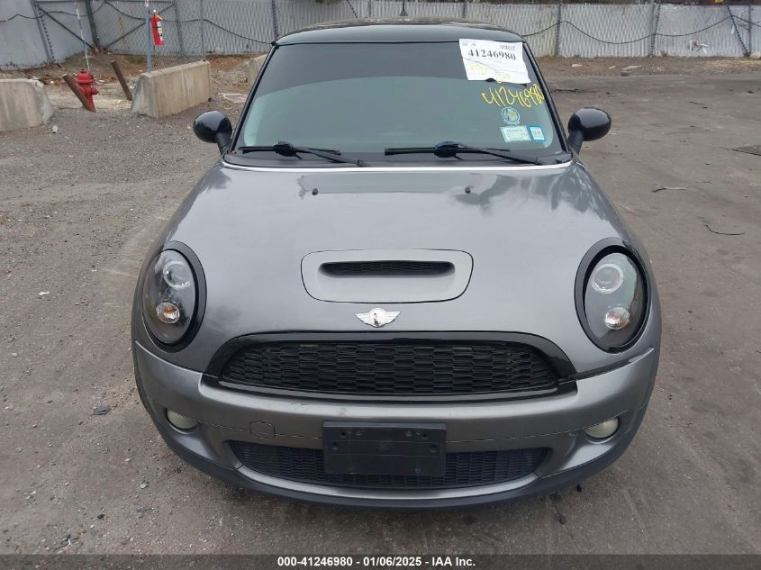 2009 Mini Cooper S S VIN: WMWMF73569TT98436 Lot: 41246980