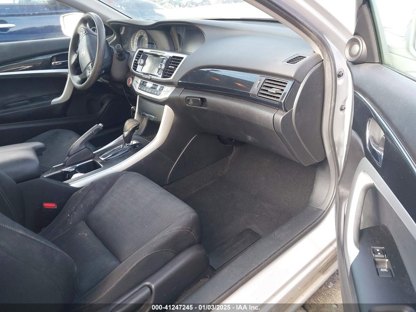 2014 HONDA ACCORD VIN: 1HGCT1B7XEA003253